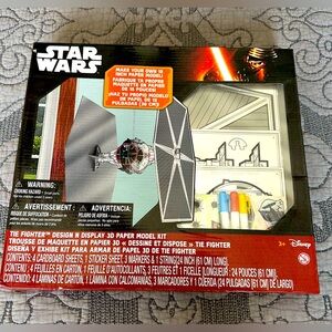 ✅ 3 for $25 - NWOT Disney Star Wars Design N Display 3D Paper Model Kit